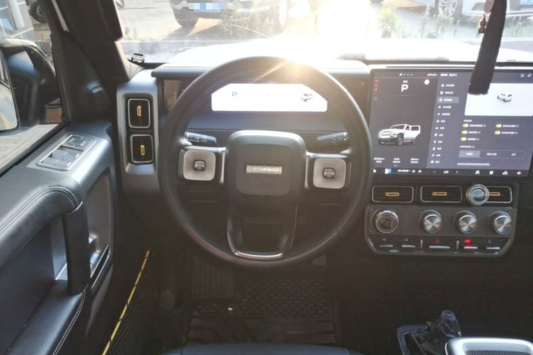 Used iCAR V23 2025 401 Two-Wheel Drive Intelligent Driving Version Steering Wheel