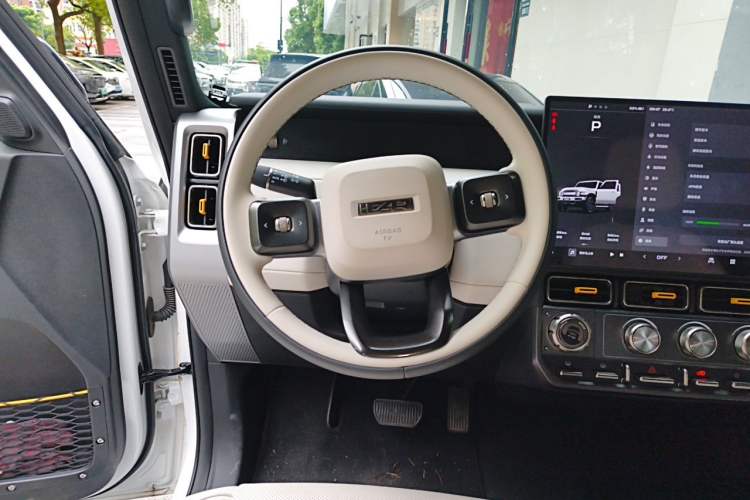Used iCAR V23 2025 501 Four-Wheel Drive Intelligent Driving Version Steering Wheel