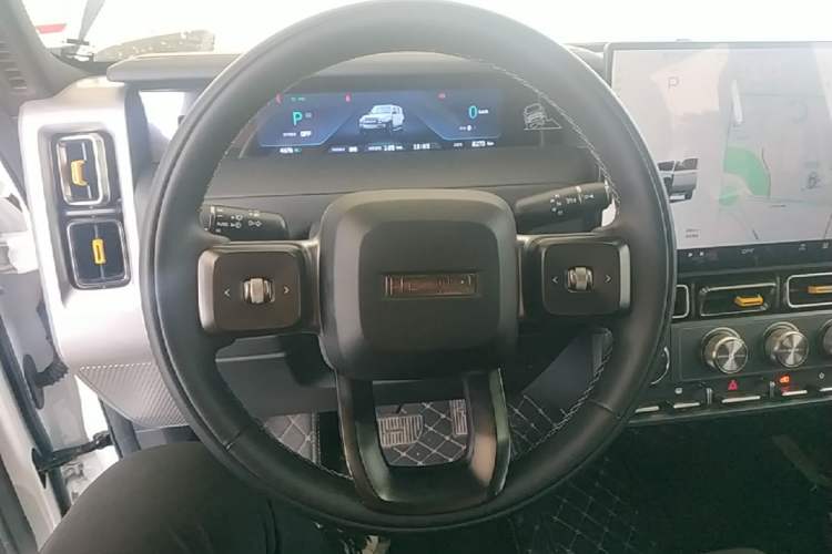 Used iCAR V23 2025 401 Two-Wheel Drive Intelligent Driving Version Steering Wheel