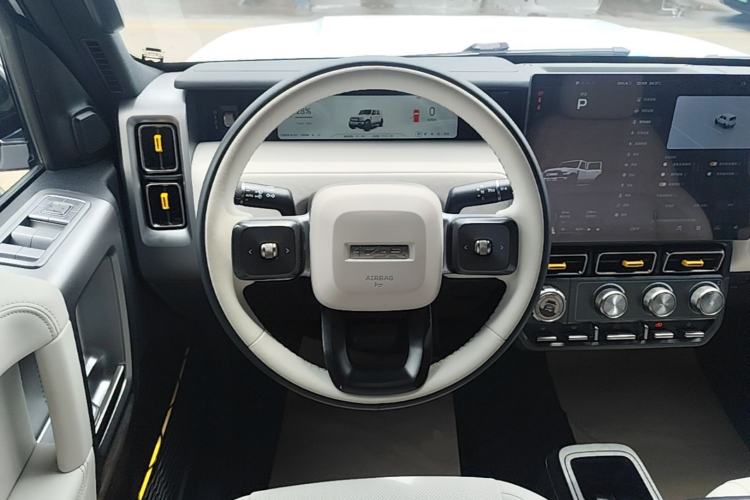 Used iCAR V23 2025 501 Four-Wheel Drive Intelligent Driving Version Steering Wheel
