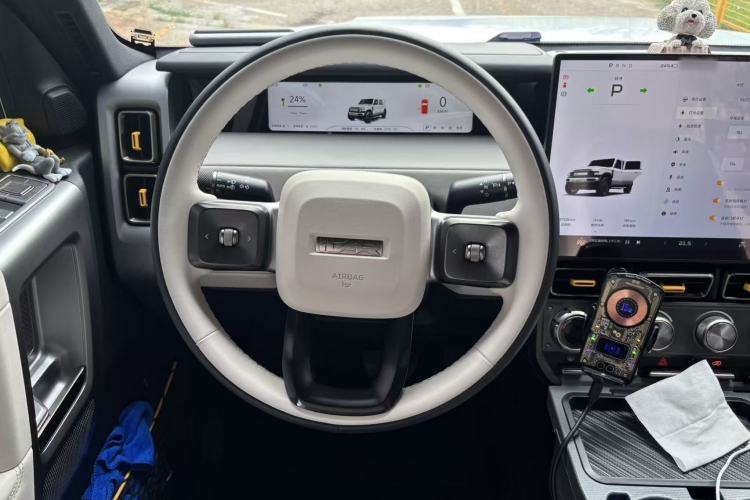 Used iCAR V23 2025 401 Two-Wheel Drive Advanced Edition Steering Wheel