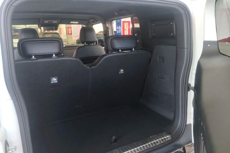 Used iCAR V23 2025 501 Four-Wheel Drive Intelligent Driving Version Trunk
