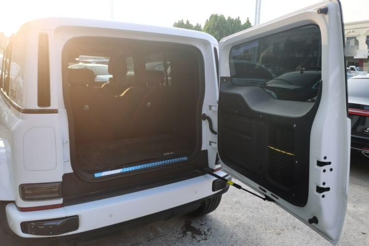 Used iCAR V23 2025 401 Two-Wheel Drive Intelligent Driving Version Trunk