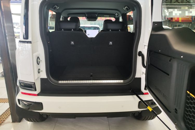Used iCAR V23 2025 401 Two-Wheel Drive Intelligent Driving Version Trunk