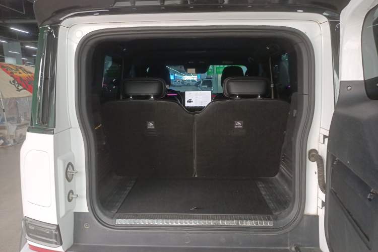 Used iCAR V23 2025 501 Four-Wheel Drive Intelligent Driving Version Trunk