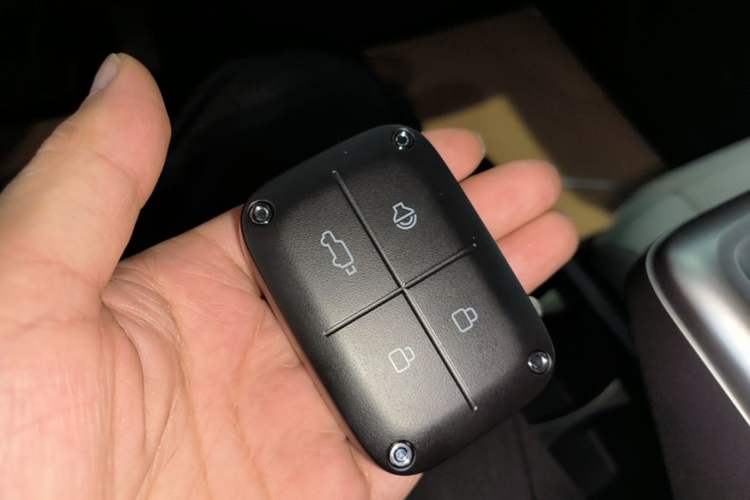Used iCAR V23 2025 401 Two-Wheel Drive Intelligent Driving Version Vehicle Key
