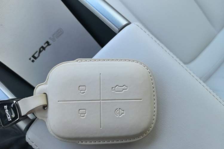 Used iCAR V23 2025 401 Two-Wheel Drive Intelligent Driving Version Vehicle Key