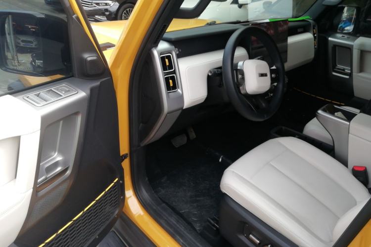 Used iCAR V23 2025 401 Two-Wheel Drive Intelligent Driving Version Driver Seat