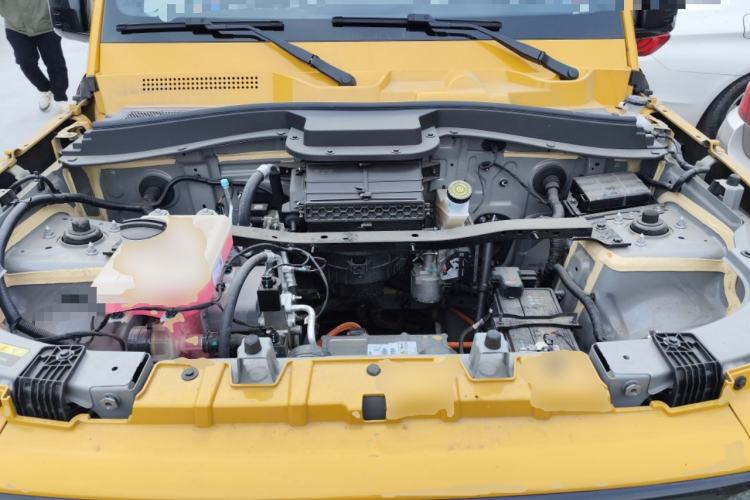 Used iCAR V23 2025 401 Two-Wheel Drive Advanced Edition Engine Bay
