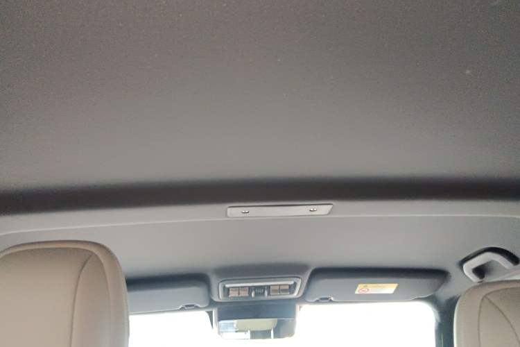 Used iCAR V23 2025 501 Four-Wheel Drive Intelligent Driving Version Headliner