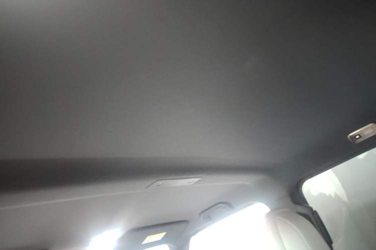Used iCAR V23 2025 401 Two-Wheel Drive Intelligent Driving Version Headliner