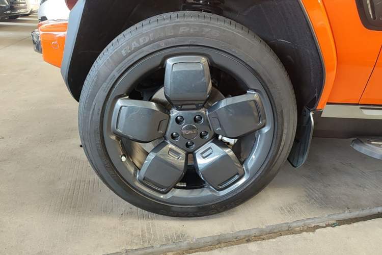 Used iCAR V23 2025 501 Four-Wheel Drive Intelligent Driving Version Left Front Wheel Hub