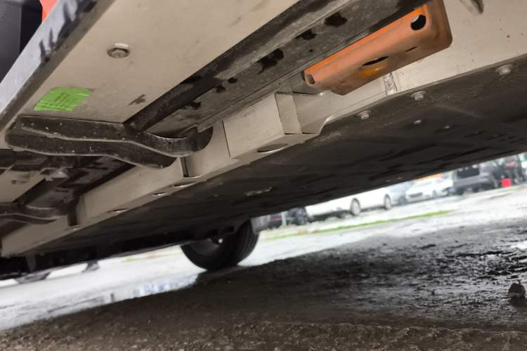 Used iCAR V23 2025 401 Two-Wheel Drive Advanced Edition Left Side Sill