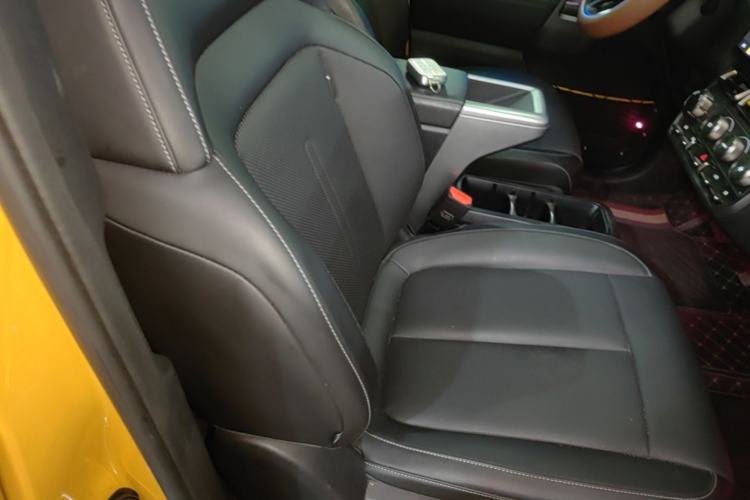 Used iCAR V23 2025 401 Two-Wheel Drive Advanced Edition Right Front Seat