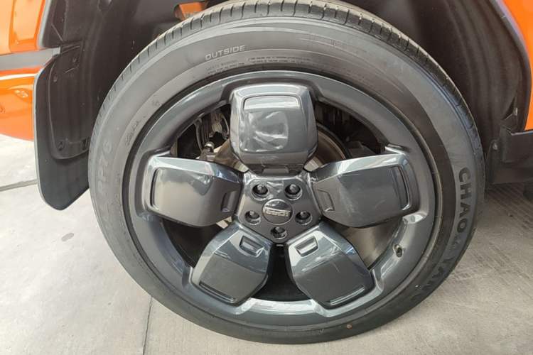 Used iCAR V23 2025 501 Four-Wheel Drive Intelligent Driving Version Right Rear Wheel Hub