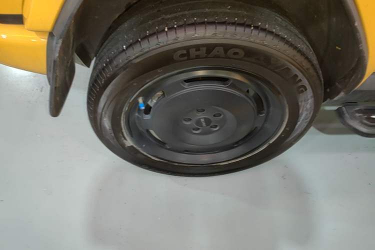 Used iCAR V23 2025 401 Two-Wheel Drive Advanced Edition Right Rear Wheel Hub