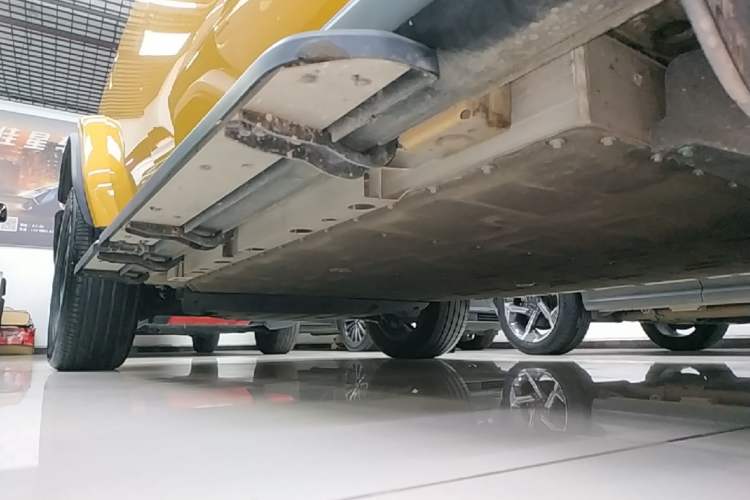 Used iCAR V23 2025 401 Two-Wheel Drive Advanced Edition Right Side Sill