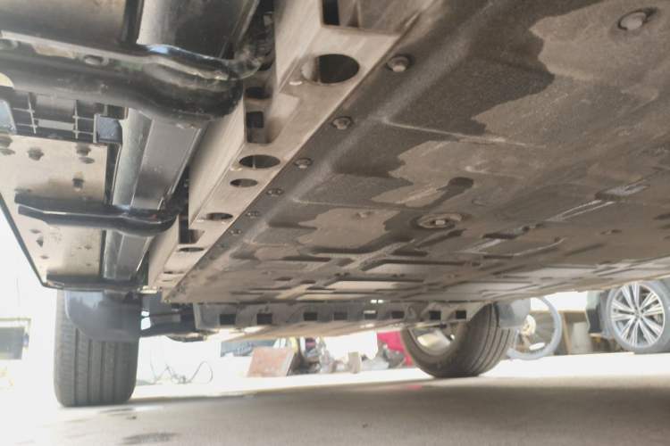 Used iCAR V23 2026 Model 401 Two-Wheel Drive Super Sports Edition Chassis Rear Left