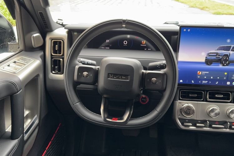 Used iCAR V23 2026 Model V23S 501 Four-Wheel Drive Peak Performance Edition Steering Wheel