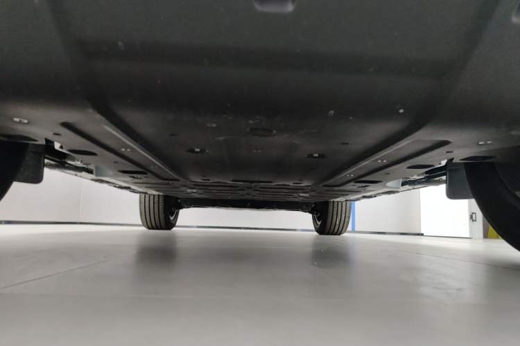 Used iCAR V23 2026 Model 401 Two-Wheel Drive Super Sports Edition Chassis Front