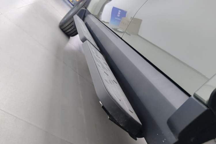 Used iCAR V23 2026 Model 401 Two-Wheel Drive Super Sports Edition Chassis Rear Left