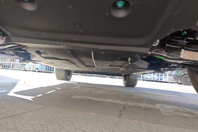 Used iCAR V23 2026 Model 401 Two-Wheel Drive Super Sports Edition Chassis Rear