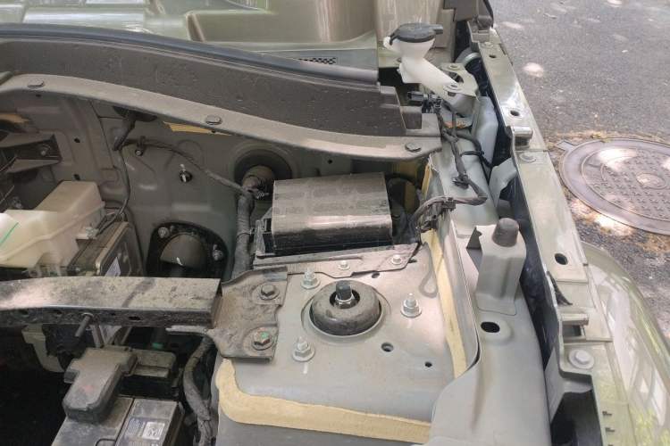 Used iCAR V23 2026 Model 550 Two-Wheel Drive Super Sports Edition Engine Bay Left