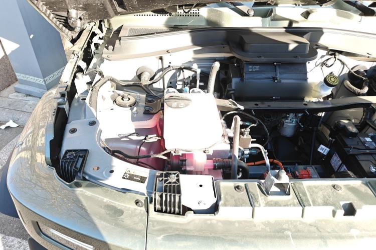 Used iCAR V23 2026 Model 401 Two-Wheel Drive Super Sports Edition Engine Bay Right