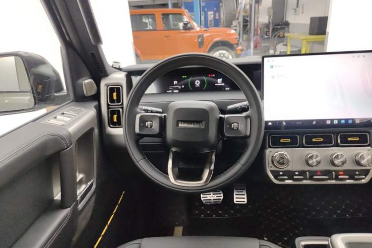 Used iCAR V23 2026 Model 401 Two-Wheel Drive Super Sports Edition Steering Wheel