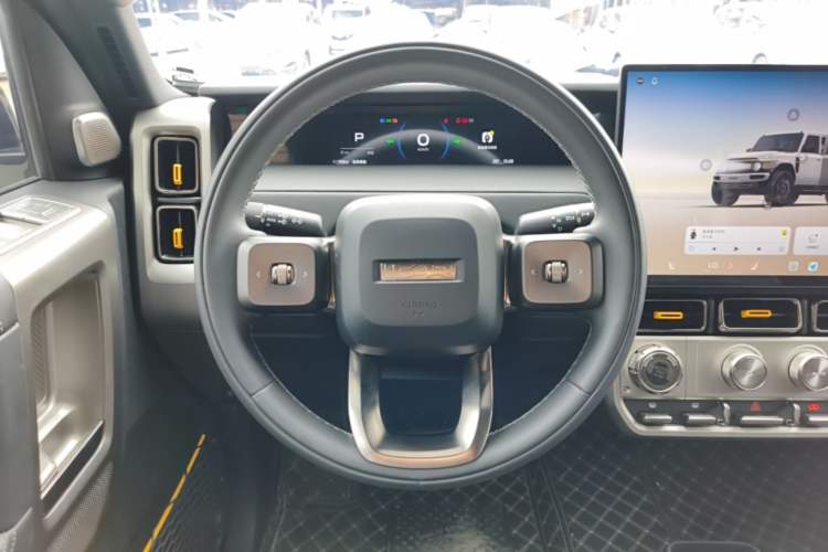 Used iCAR V23 2026 Model 401 Two-Wheel Drive Super Sports Edition Steering Wheel