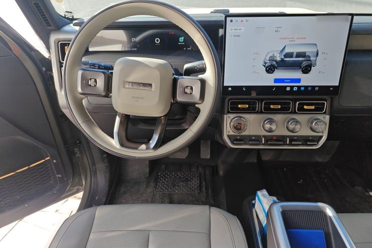 Used iCAR V23 2026 Model 401 Two-Wheel Drive Super Sports Edition Steering Wheel