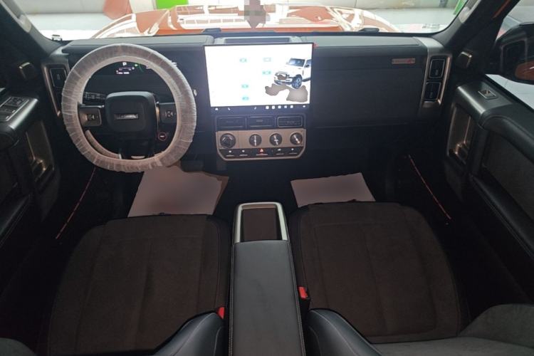Used iCAR V23 2026 Model V23S 501 Four-Wheel Drive Peak Performance Edition Center Console