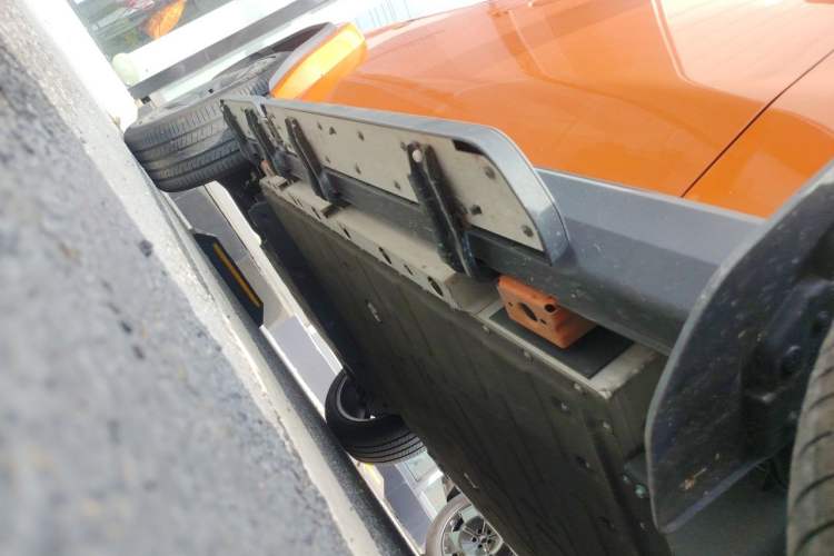 Used iCAR V23 2026 Model V23S 501 Four-Wheel Drive Peak Performance Edition Chassis Front Right
