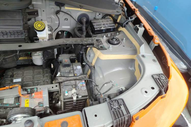 Used iCAR V23 2026 Model V23S 501 Four-Wheel Drive Peak Performance Edition Engine Bay Left