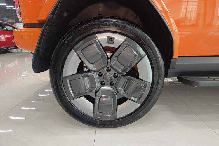 Used iCAR V23 2026 Model V23S 501 Four-Wheel Drive Peak Performance Edition Exterior 5