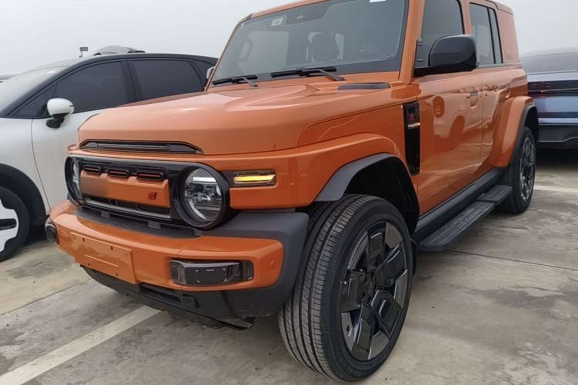 Used iCAR V23 2026 Model V23S 501 Four-Wheel Drive Peak Performance Edition Front Left 45 Deg