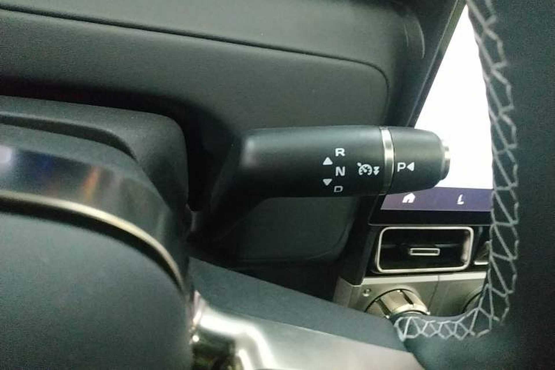 Used iCAR V23 2026 Model V23S 501 Four-Wheel Drive Peak Performance Edition Gear Lever