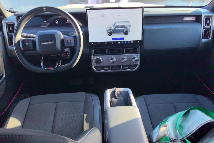 Used iCAR V23 2026 Model V23S 501 Four-Wheel Drive Peak Performance Edition Interior 2