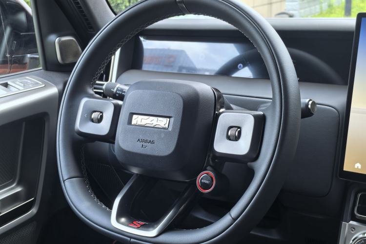 Used iCAR V23 2026 Model V23S 501 Four-Wheel Drive Peak Performance Edition Interior 4