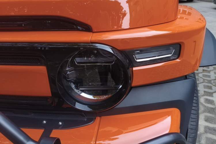 Used iCAR V23 2026 Model 550 Two-Wheel Drive Super Sports Edition Left Front Headlight