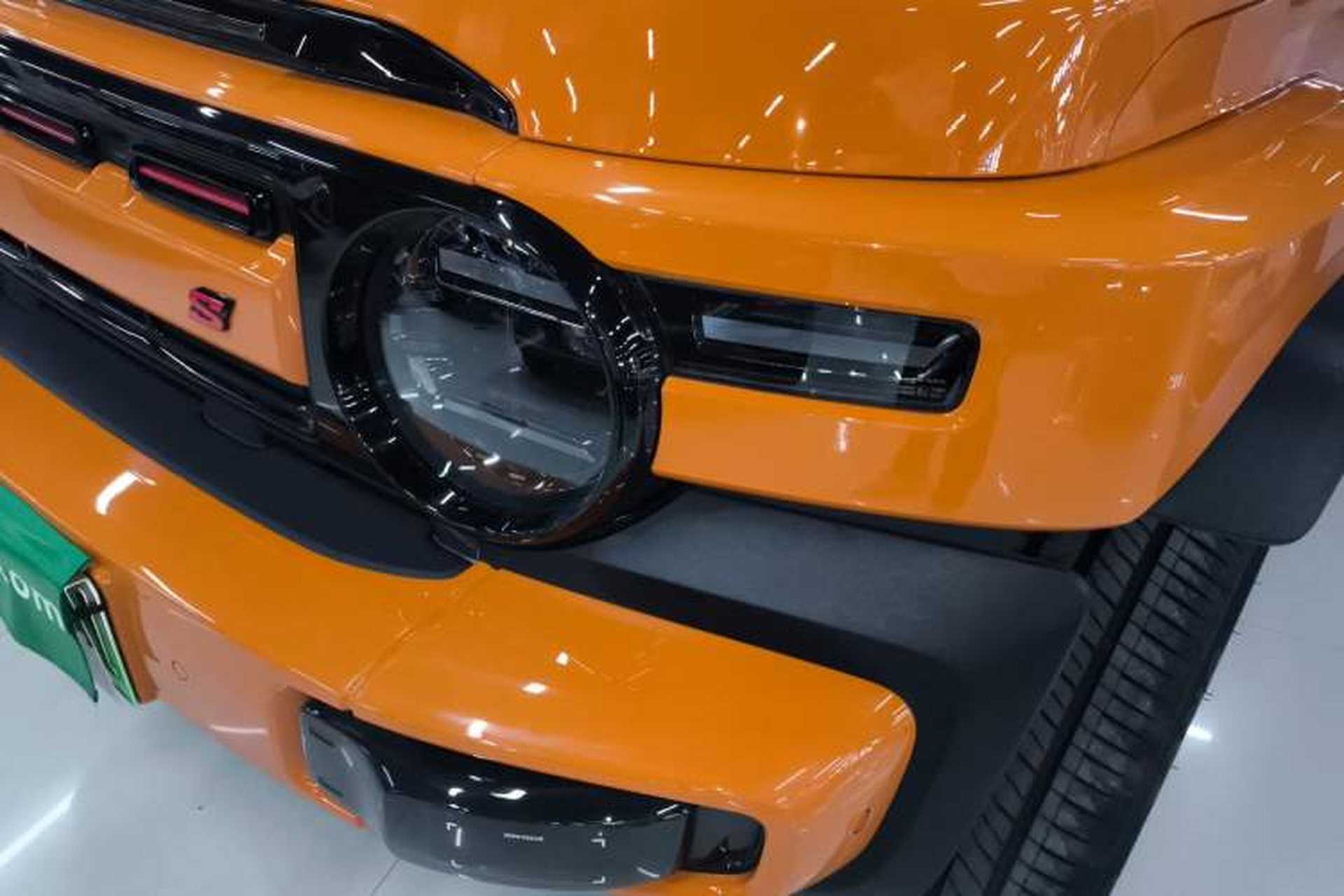 Used iCAR V23 2026 Model V23S 501 Four-Wheel Drive Peak Performance Edition Left Front Headlight