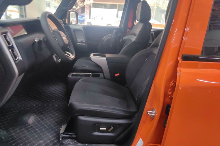Used iCAR V23 2026 Model V23S 501 Four-Wheel Drive Peak Performance Edition Left Front Seat
