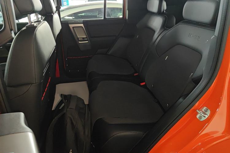 Used iCAR V23 2026 Model V23S 501 Four-Wheel Drive Peak Performance Edition Left Rear Seat