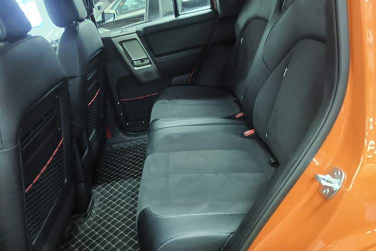 Used iCAR V23 2026 Model V23S 501 Four-Wheel Drive Peak Performance Edition Left Rear Seat