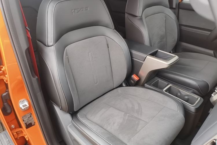 Used iCAR V23 2026 Model V23S 501 Four-Wheel Drive Peak Performance Edition Right Front Seat