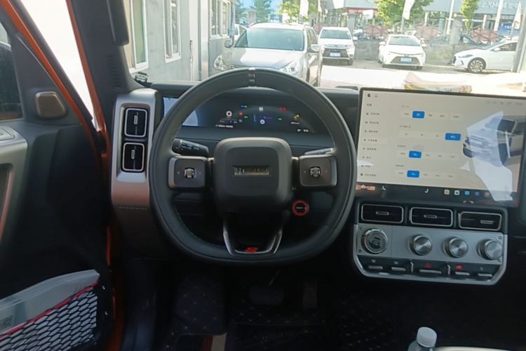 Used iCAR V23 2026 Model V23S 501 Four-Wheel Drive Peak Performance Edition Steering Wheel