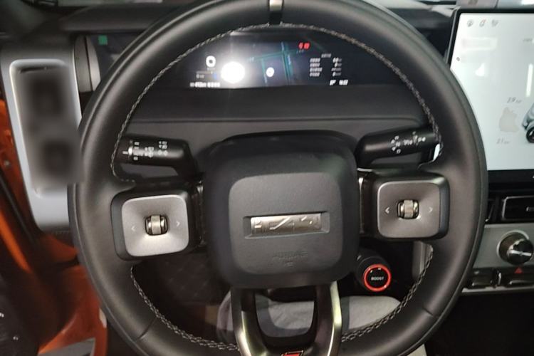 Used iCAR V23 2026 Model V23S 501 Four-Wheel Drive Peak Performance Edition Steering Wheel