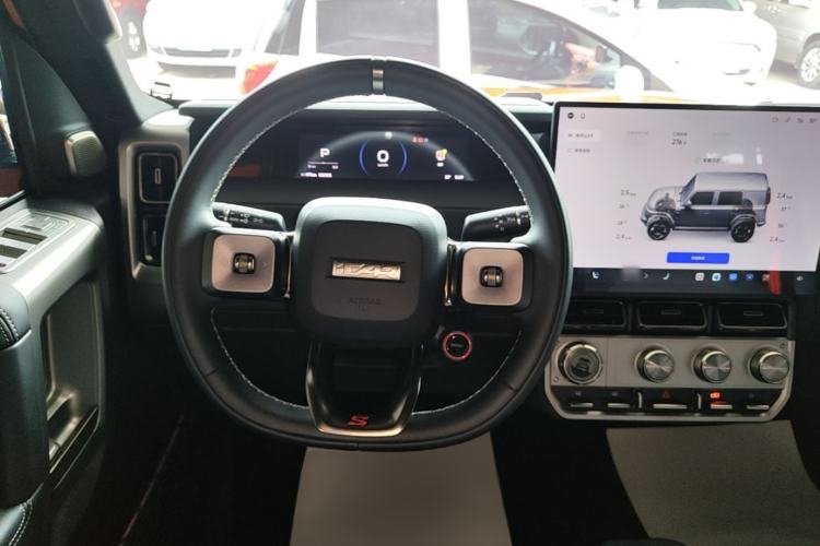 Used iCAR V23 2026 Model V23S 501 Four-Wheel Drive Peak Performance Edition Steering Wheel