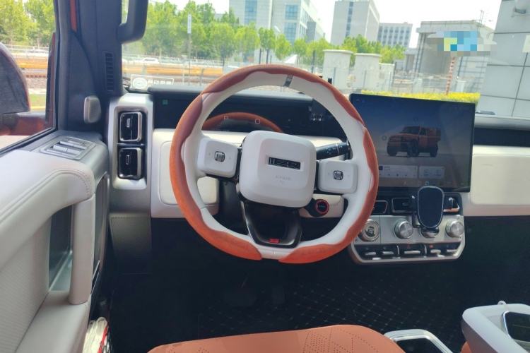 Used iCAR V23 2026 Model V23S 501 Four-Wheel Drive Peak Performance Edition Steering Wheel