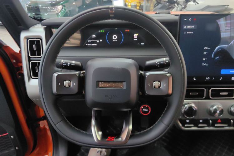 Used iCAR V23 2026 Model V23S 501 Four-Wheel Drive Peak Performance Edition Steering Wheel